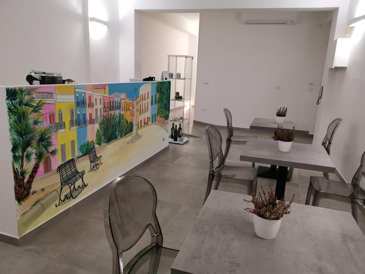 Suitesgaribaldi Cagliari Buitenkant foto