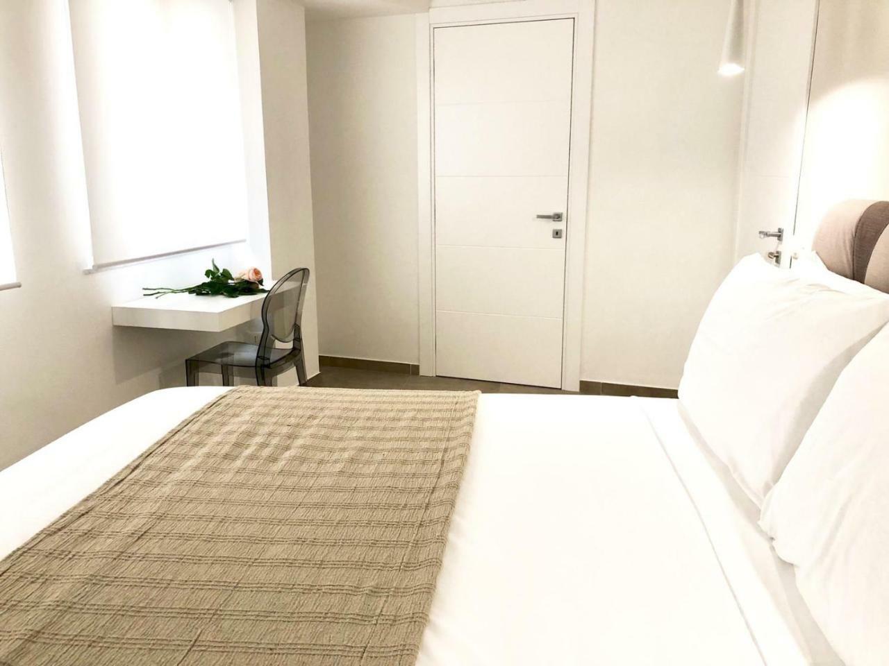 Suitesgaribaldi Cagliari Buitenkant foto