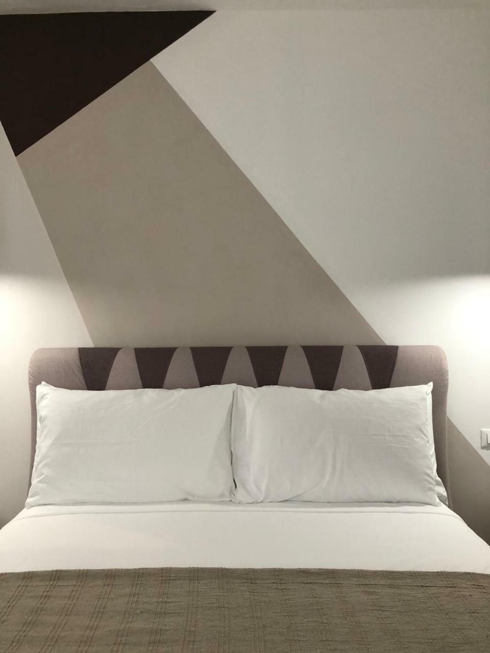Suitesgaribaldi Cagliari Buitenkant foto