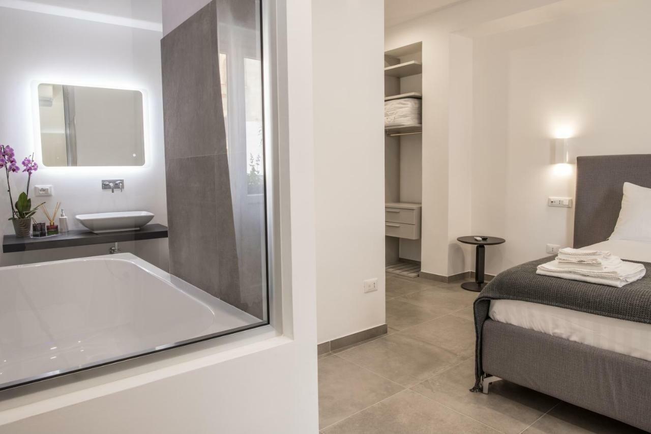 Suitesgaribaldi Cagliari Buitenkant foto